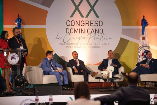 Slider image (3) Dr Winston Santos Arismendy Plastic Surgery